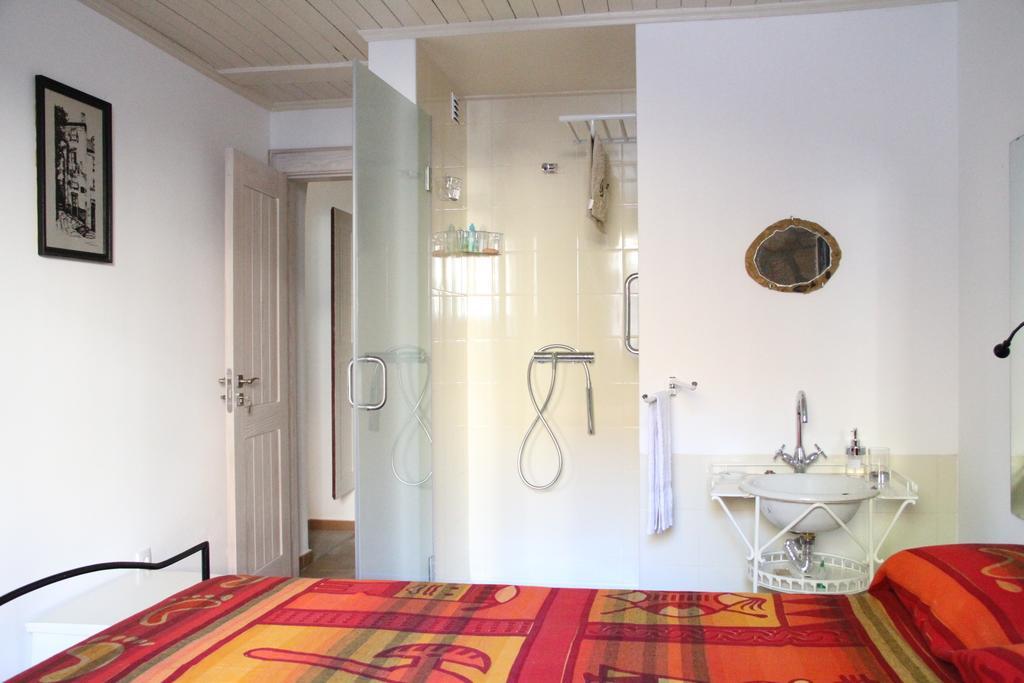 Casa Do Balcao Guest House Alcains Room photo